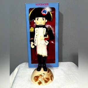 Rare Vintage Nutcracker Village 2005 Napoleon Figurine in Black and White